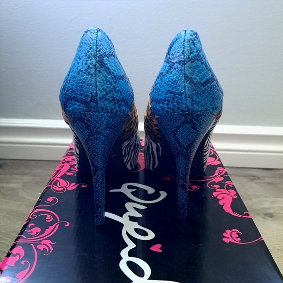 Qupid | teal / black snake fabric ~ animal print block color High heel - Picture 5 of 9